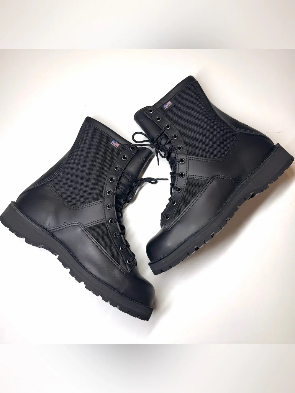 Danner Men’s Acadia 8 Inch Black Boots with Gore-Tex lining Size- 10.5